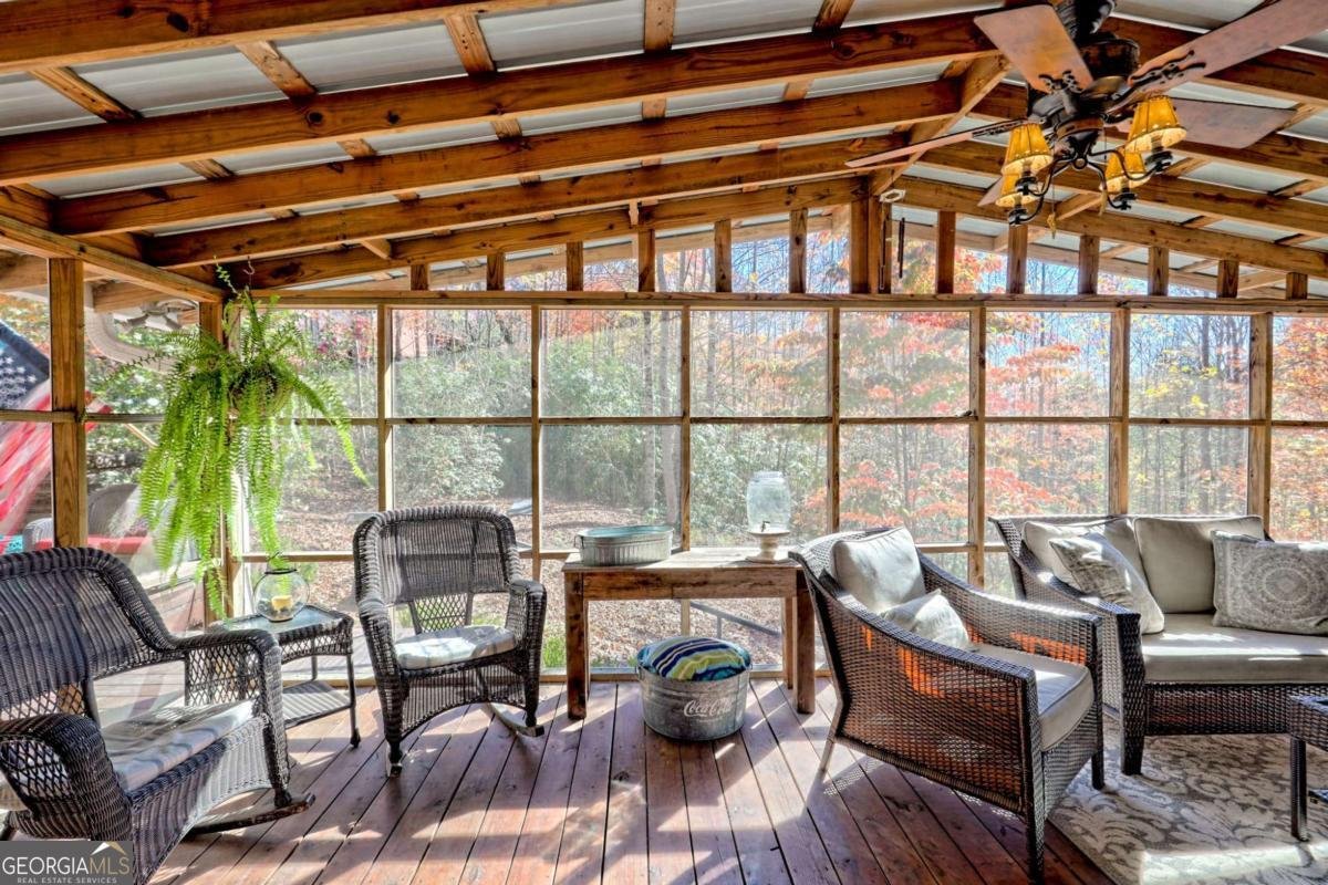 321 Finch Drive Clayton - 9