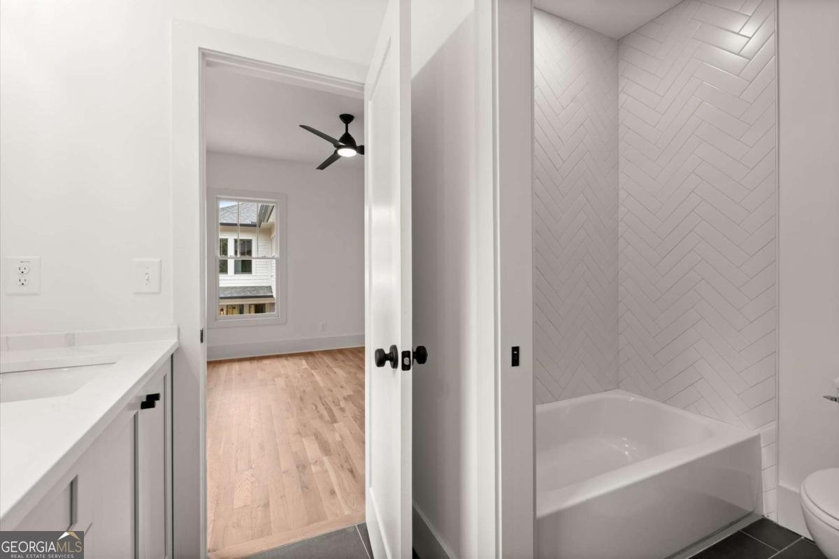 779-A Lynwood Street Atlanta - 14