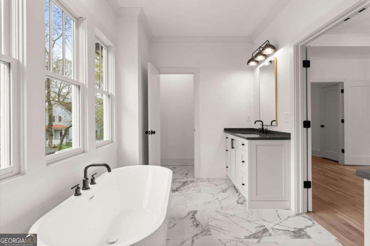 779-A Lynwood Street Atlanta - 4