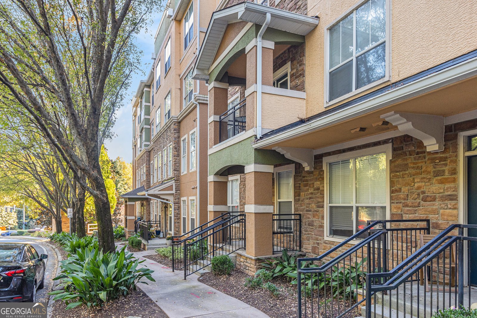 10 Perimeter Summit Boulevard Atlanta - 2