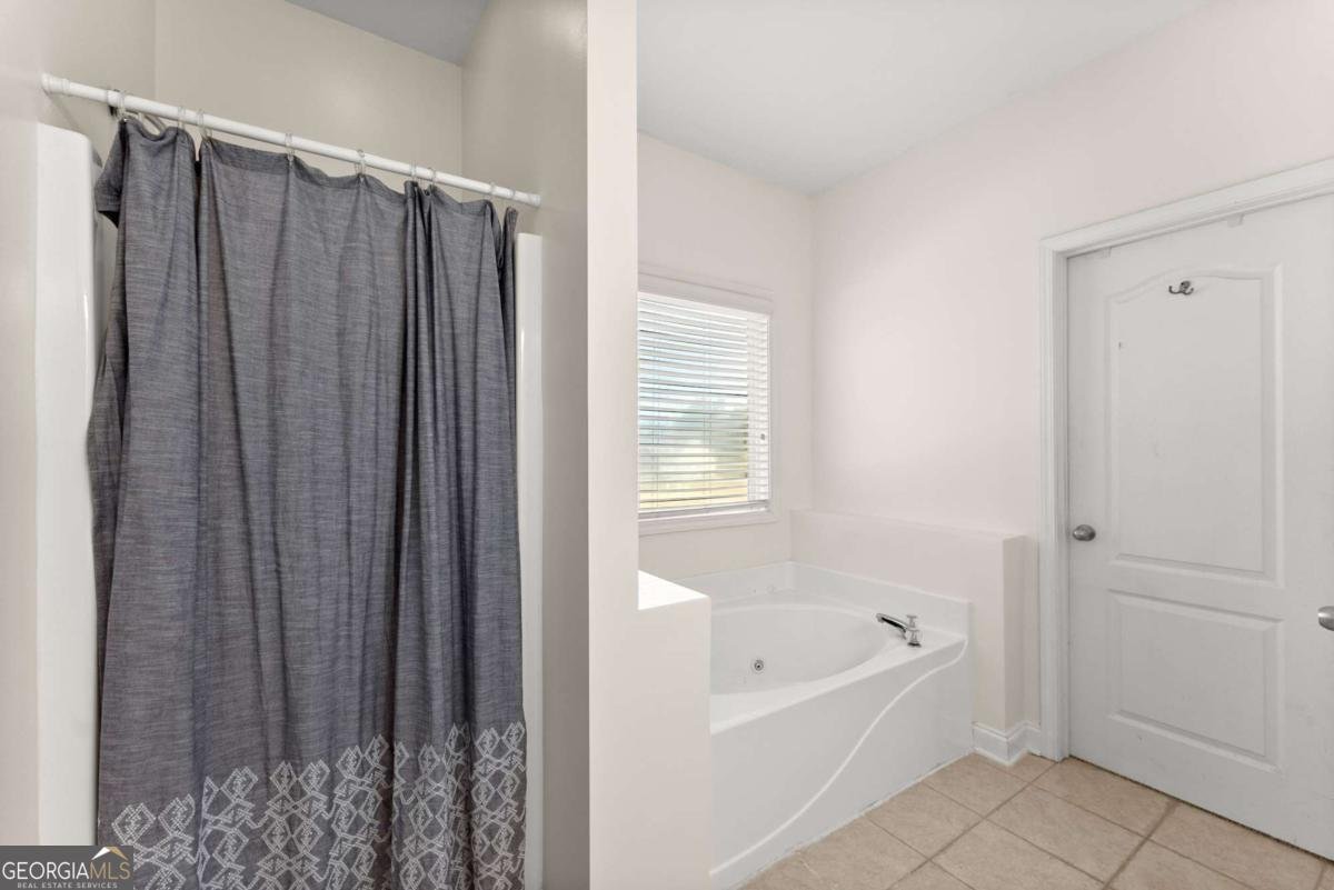 95 Lola Street Colbert - 10