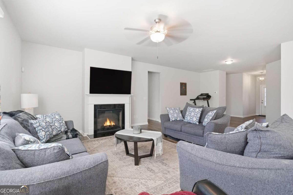 103 Mcginnis Circle Calhoun - main photo