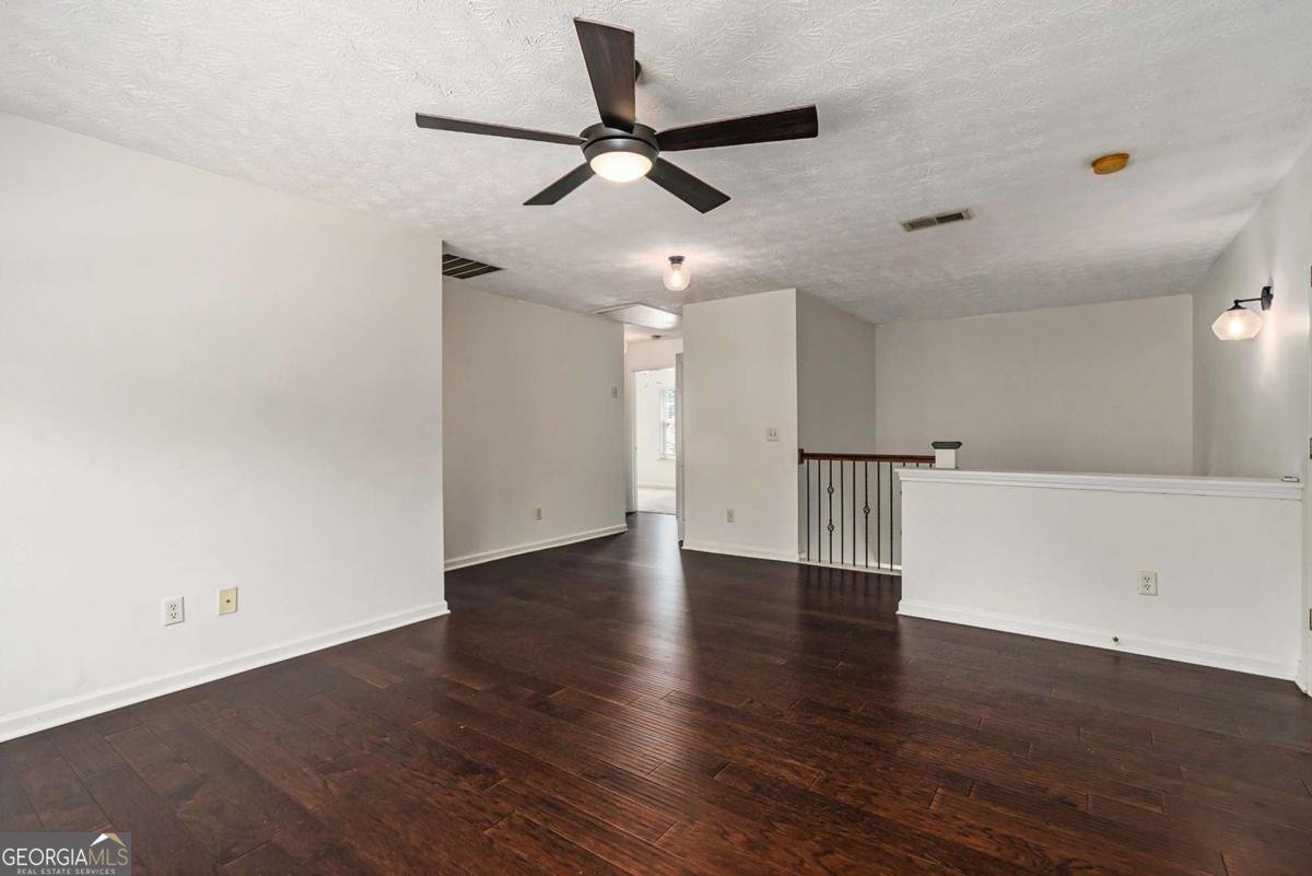 3184 Elmwood Court Atlanta - 13