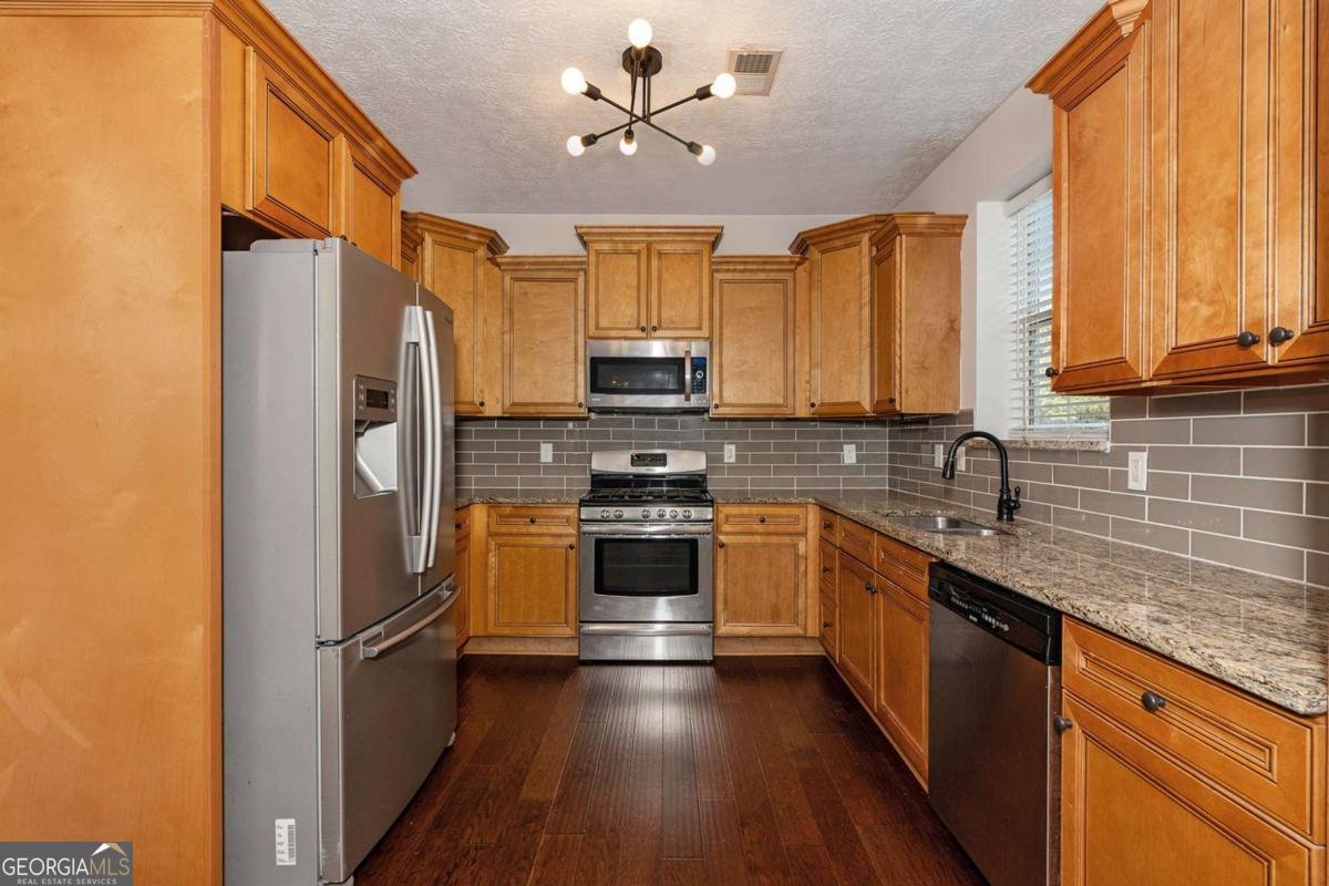 3184 Elmwood Court Atlanta - 2