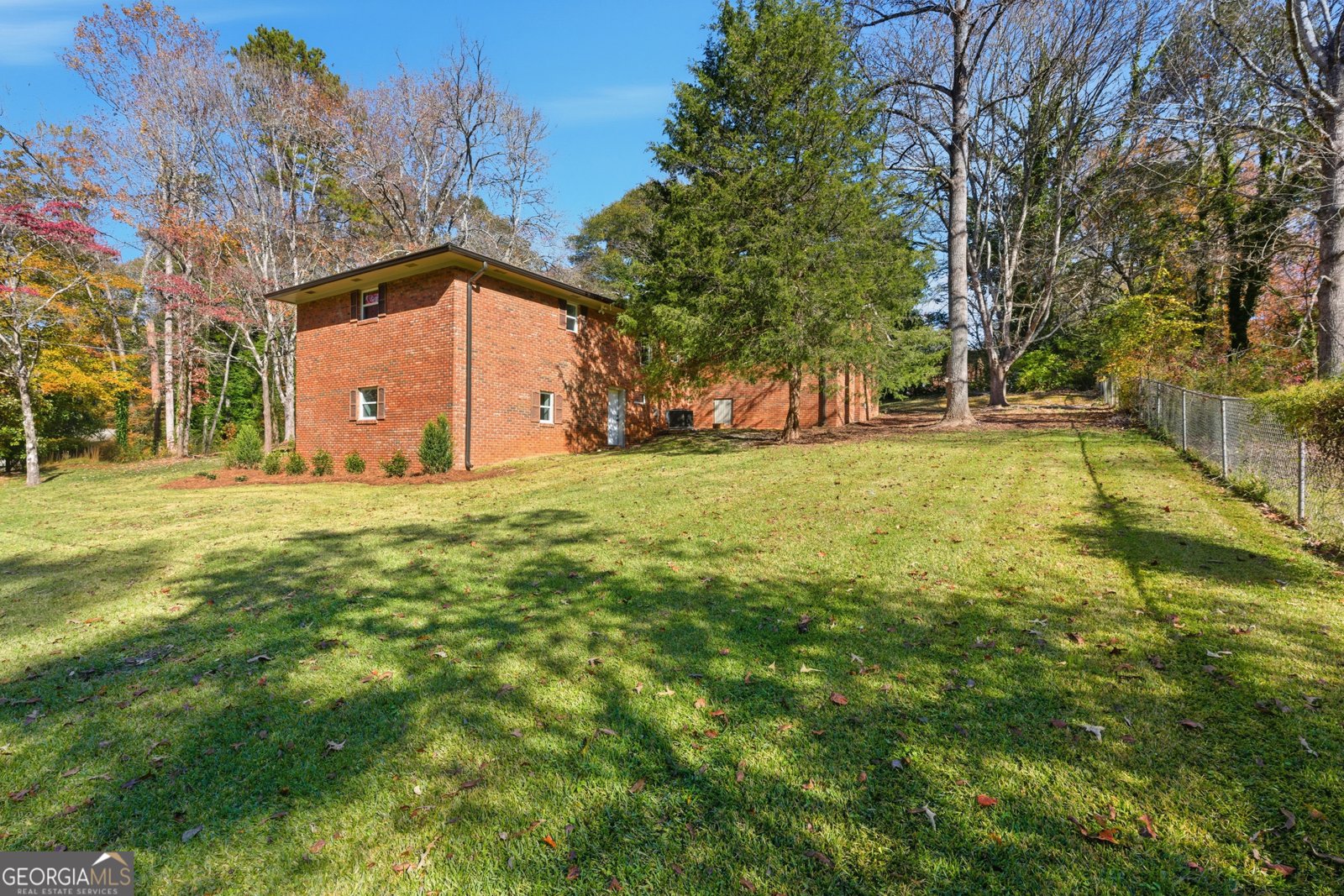 112 Woodland Street Clarkesville - 34