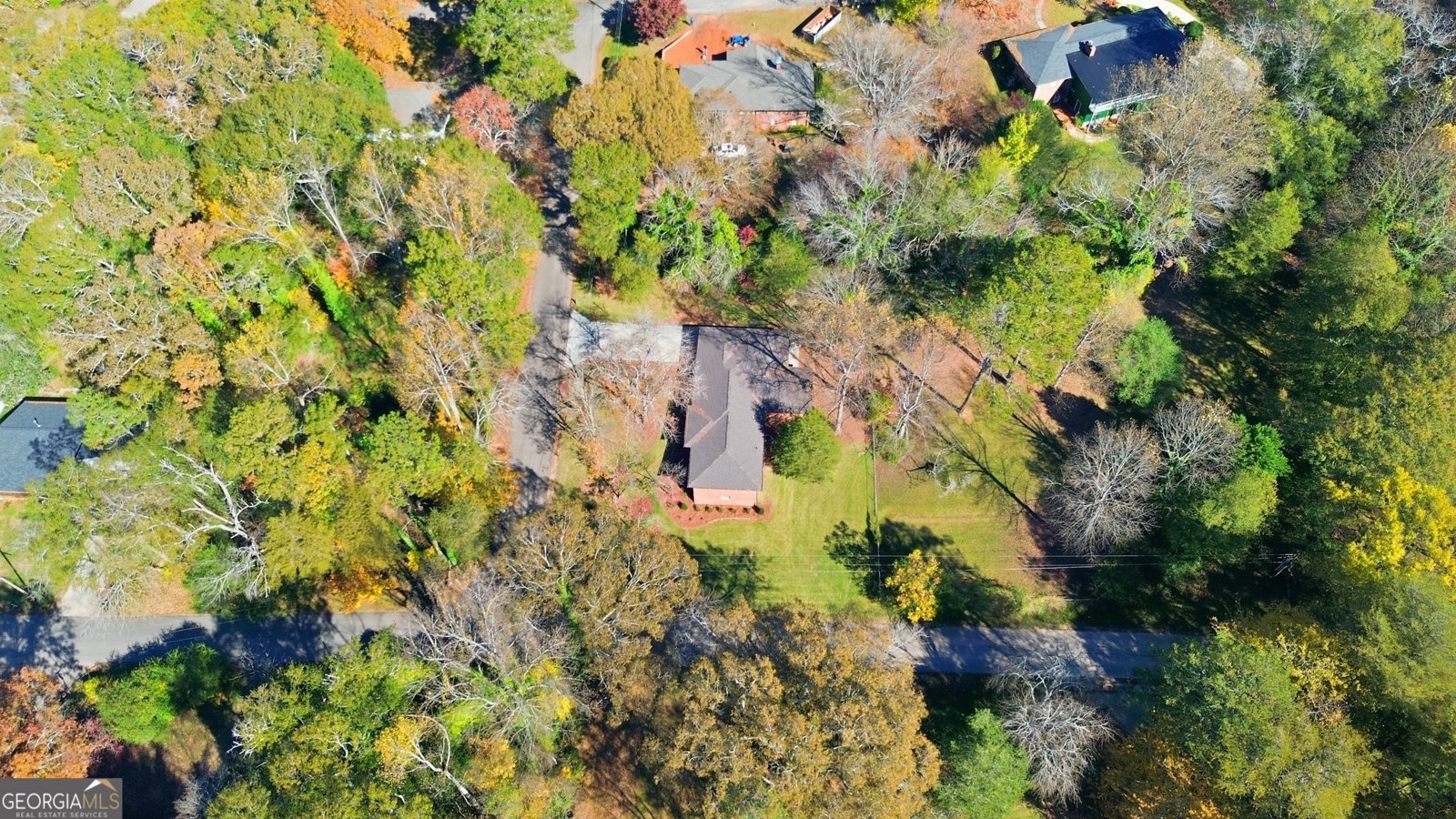 112 Woodland Street Clarkesville - 40