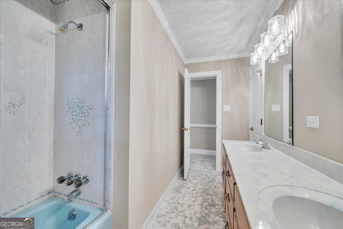 1015 Cherokee Road Perry - 41