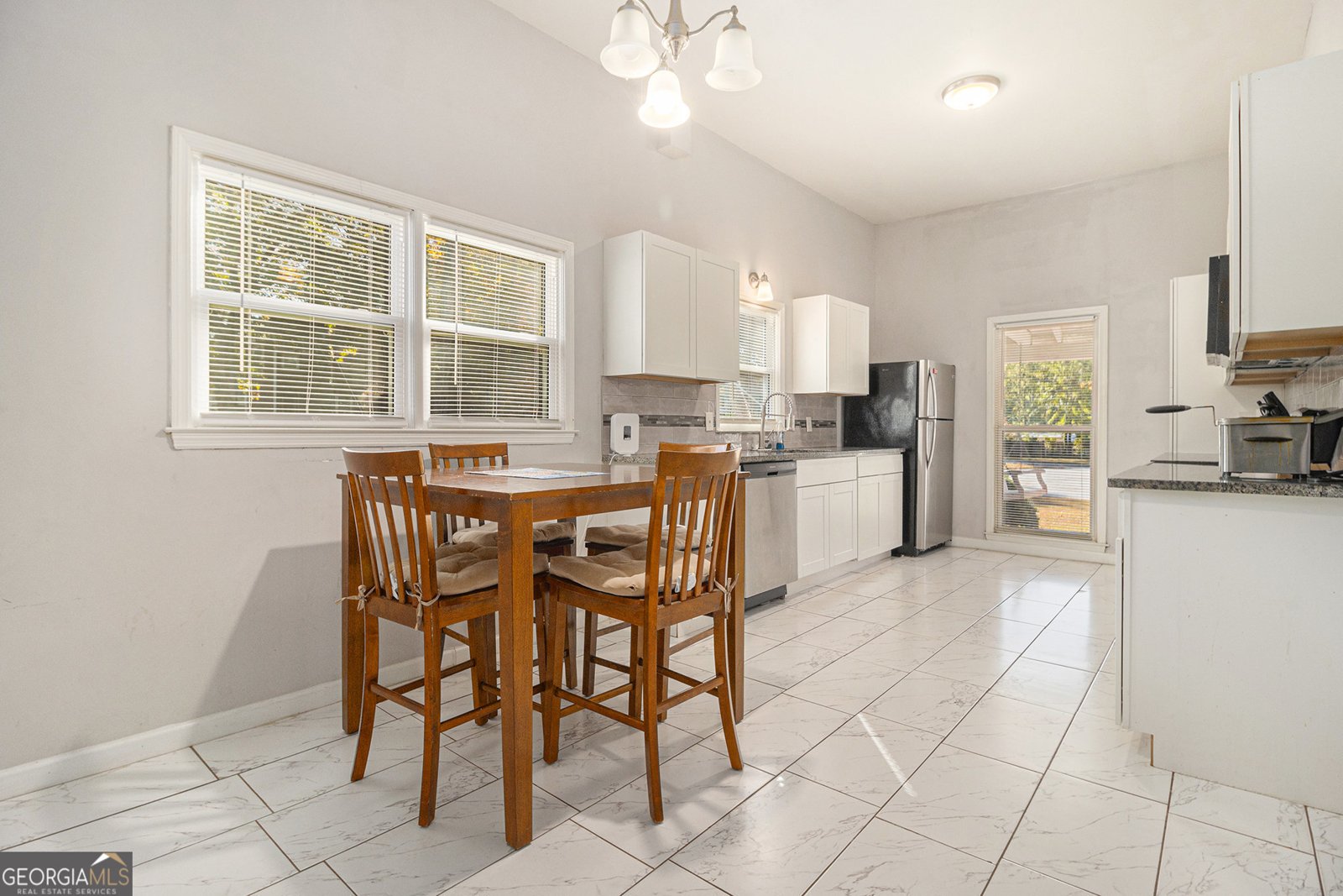 105 El Monte Court Atlanta - 8