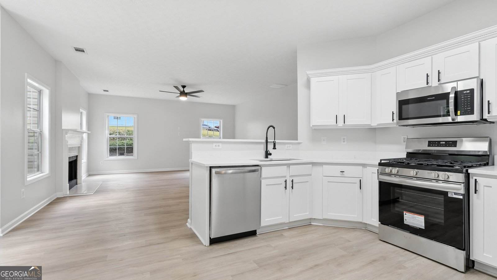 818 Pond View Court Sugar Hill - 3