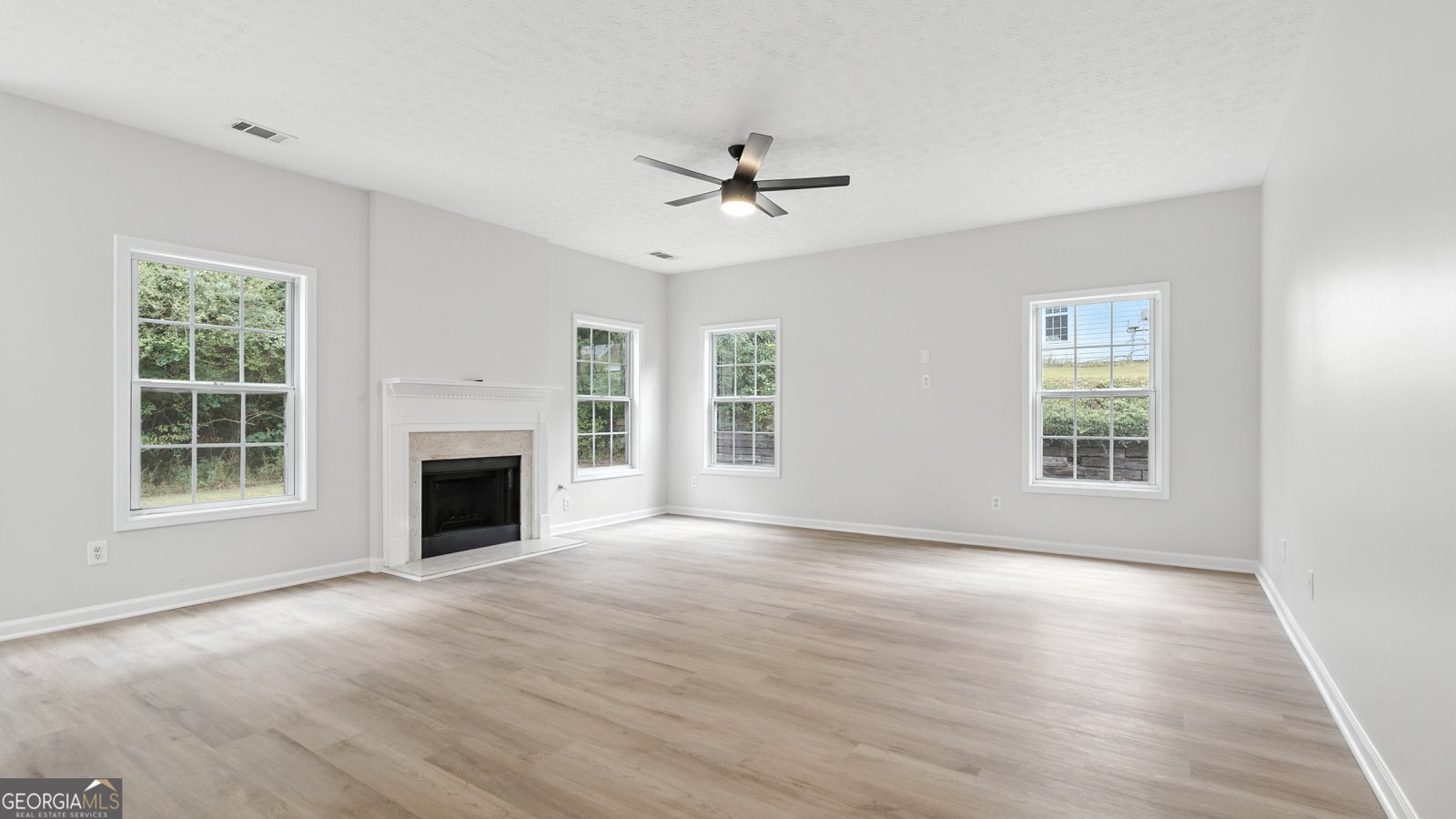 818 Pond View Court Sugar Hill - 6