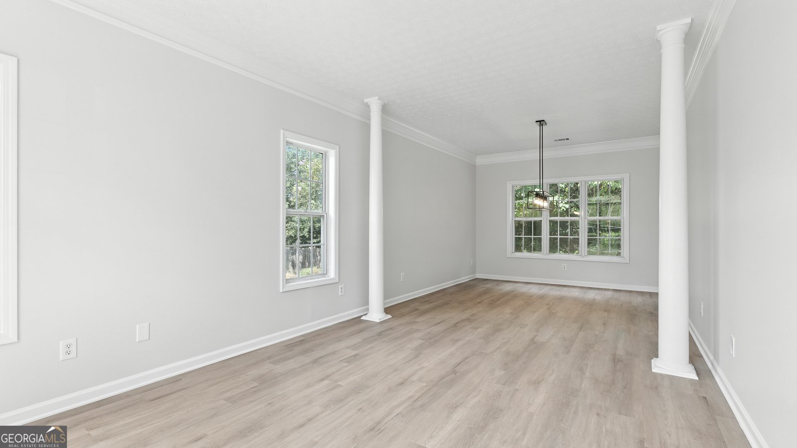 818 Pond View Court Sugar Hill - 9