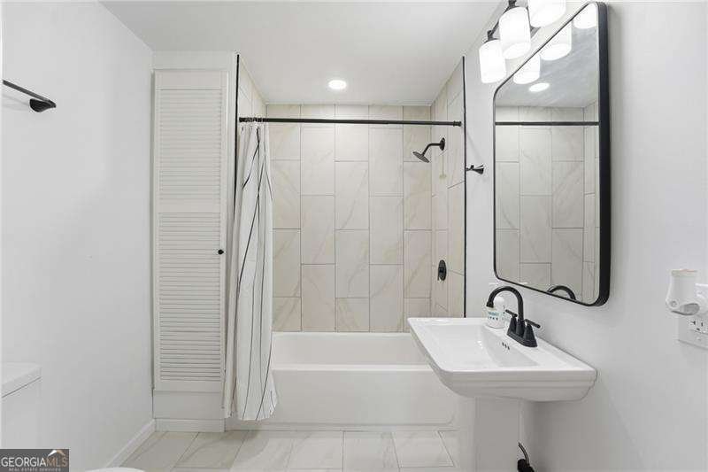 6219 Holly Ann Street Acworth - 24