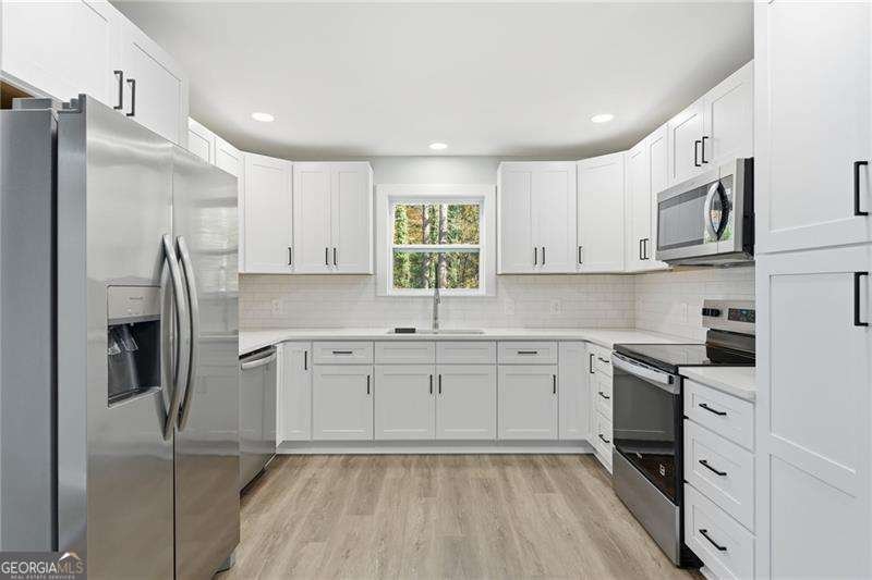 6219 Holly Ann Street Acworth - 3