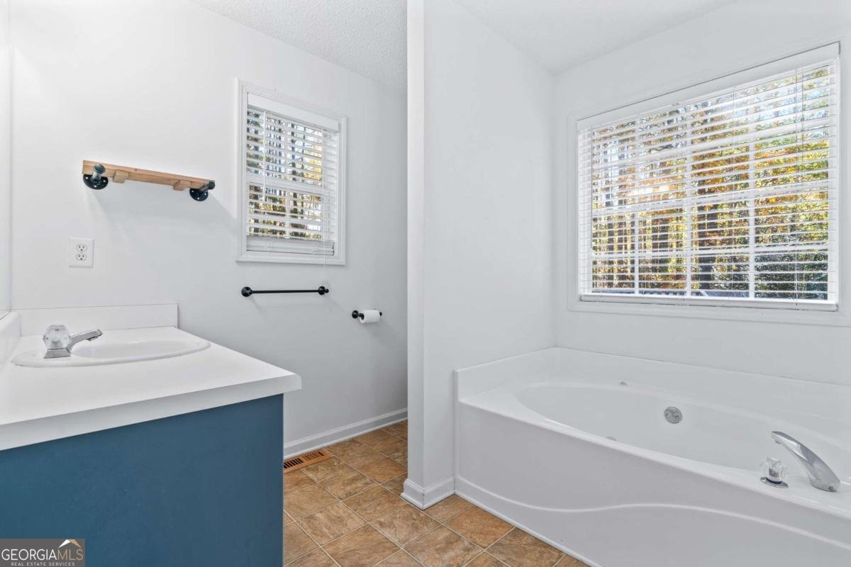 204 Red Fox Court Canton - 25