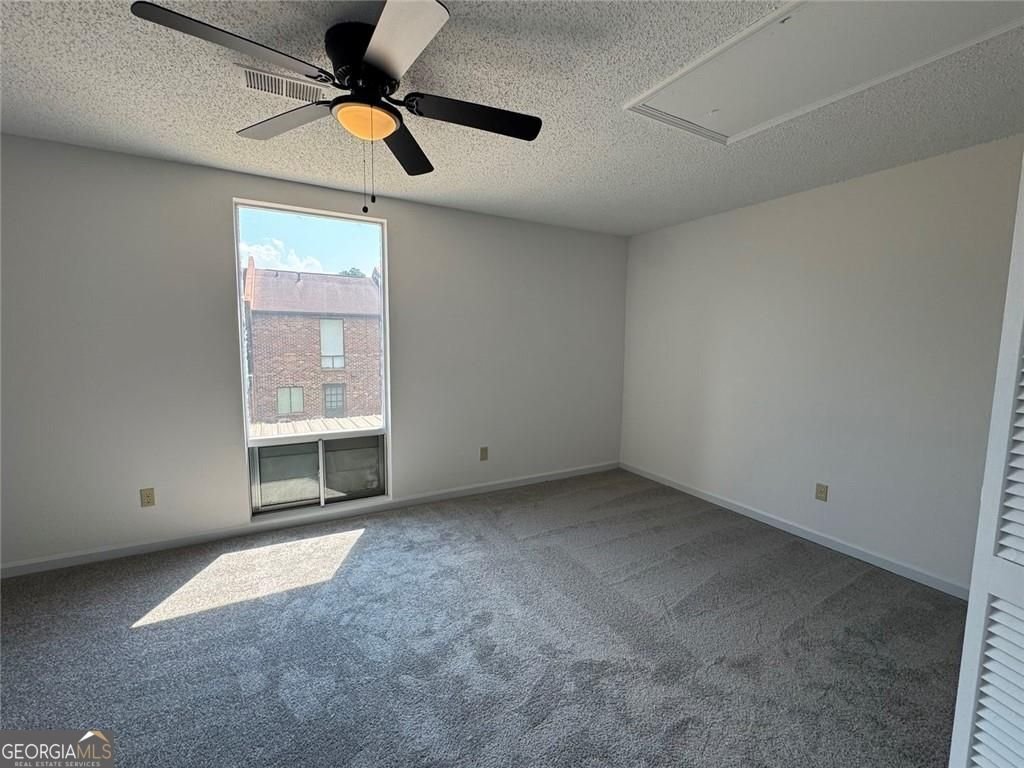 19 A Little Mountain Village Ellenwood - 4