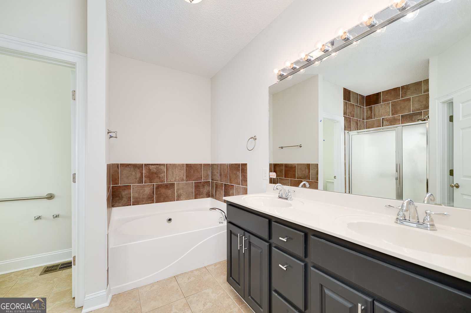 949 Amelia Road Locust Grove - 4