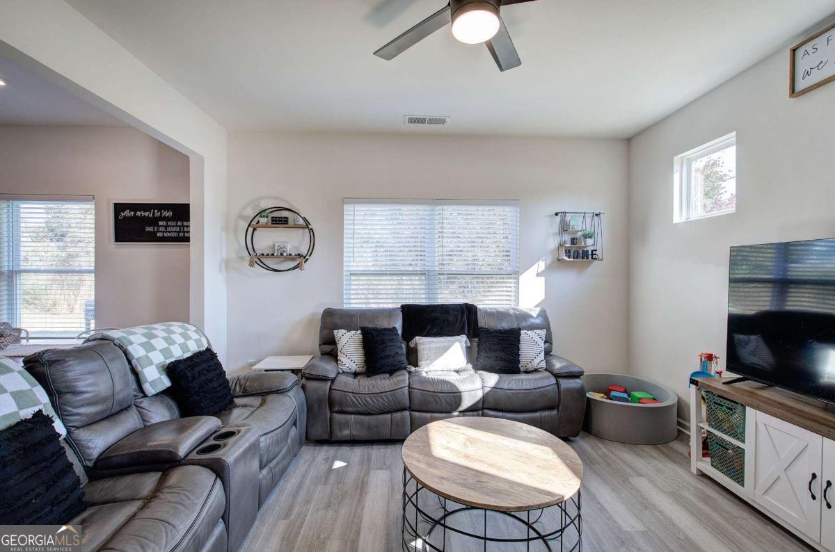 10 Eagle Drive Rome - 10