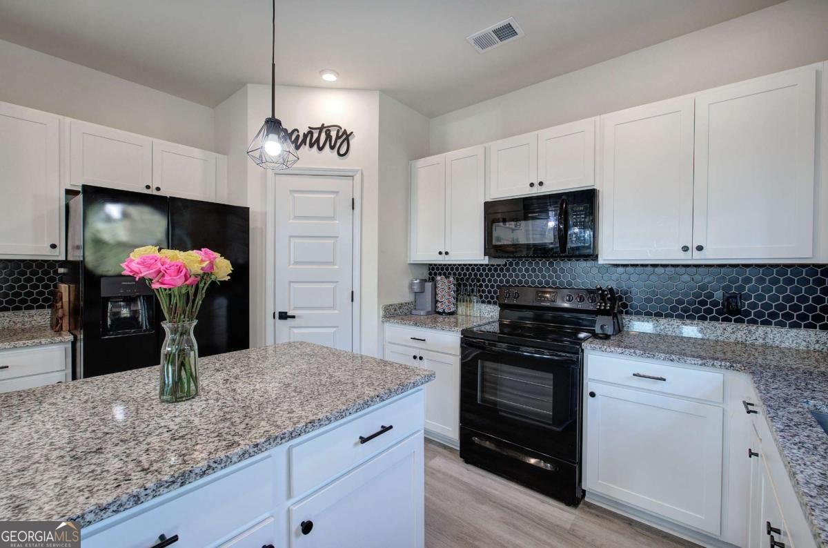 10 Eagle Drive Rome - 17