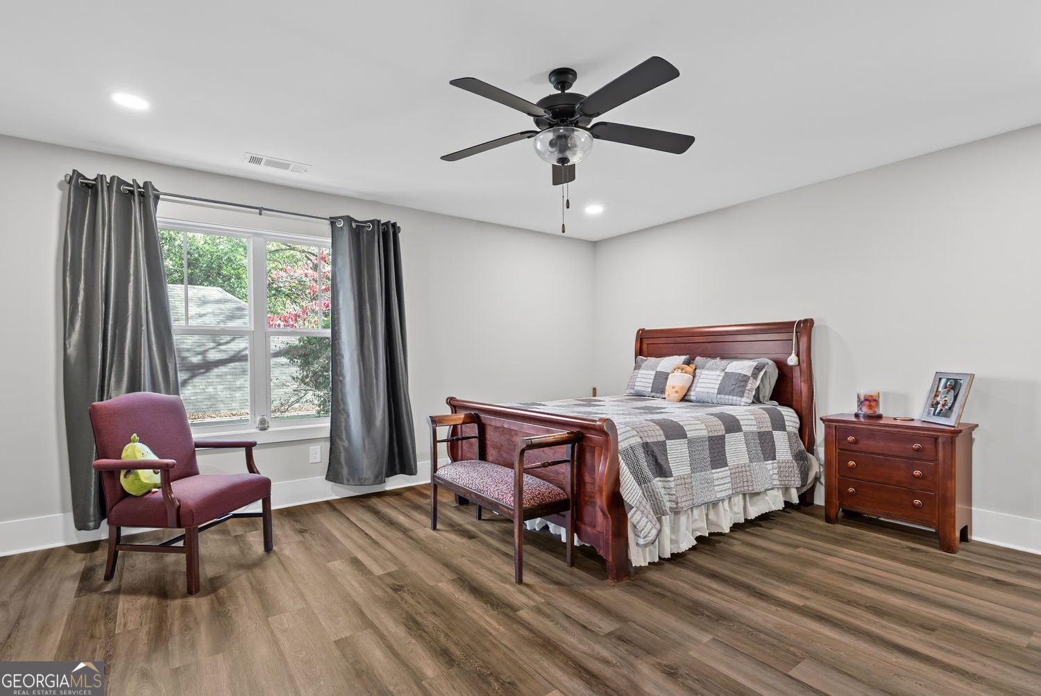 5118 Floyd Street Covington - 37