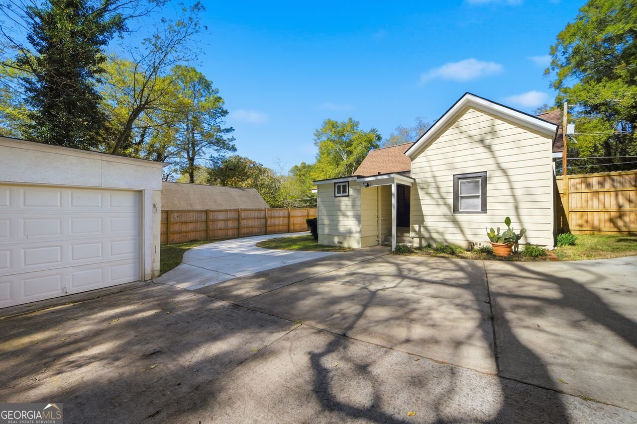 26 WALKER Street Cartersville - 16