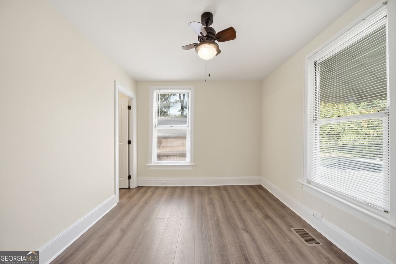 26 WALKER Street Cartersville - 23