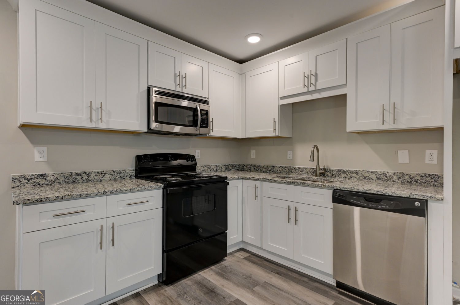 23 Club Drive Locust Grove - 17