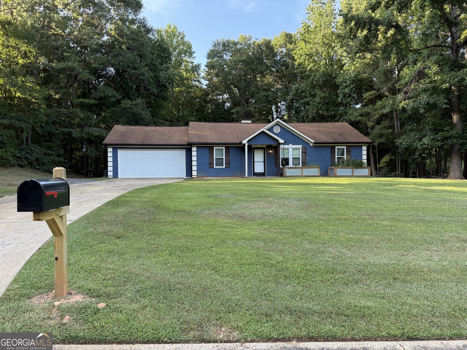 148 Apache Pointe Drive Senoia - 1