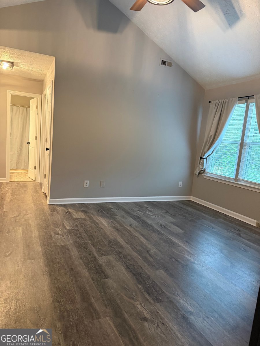 148 Apache Pointe Drive Senoia - 55