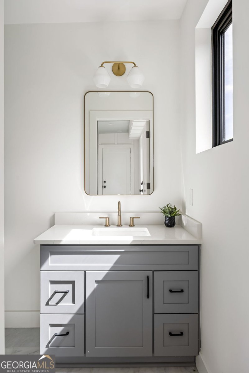 109 Flora Avenue Atlanta - 33