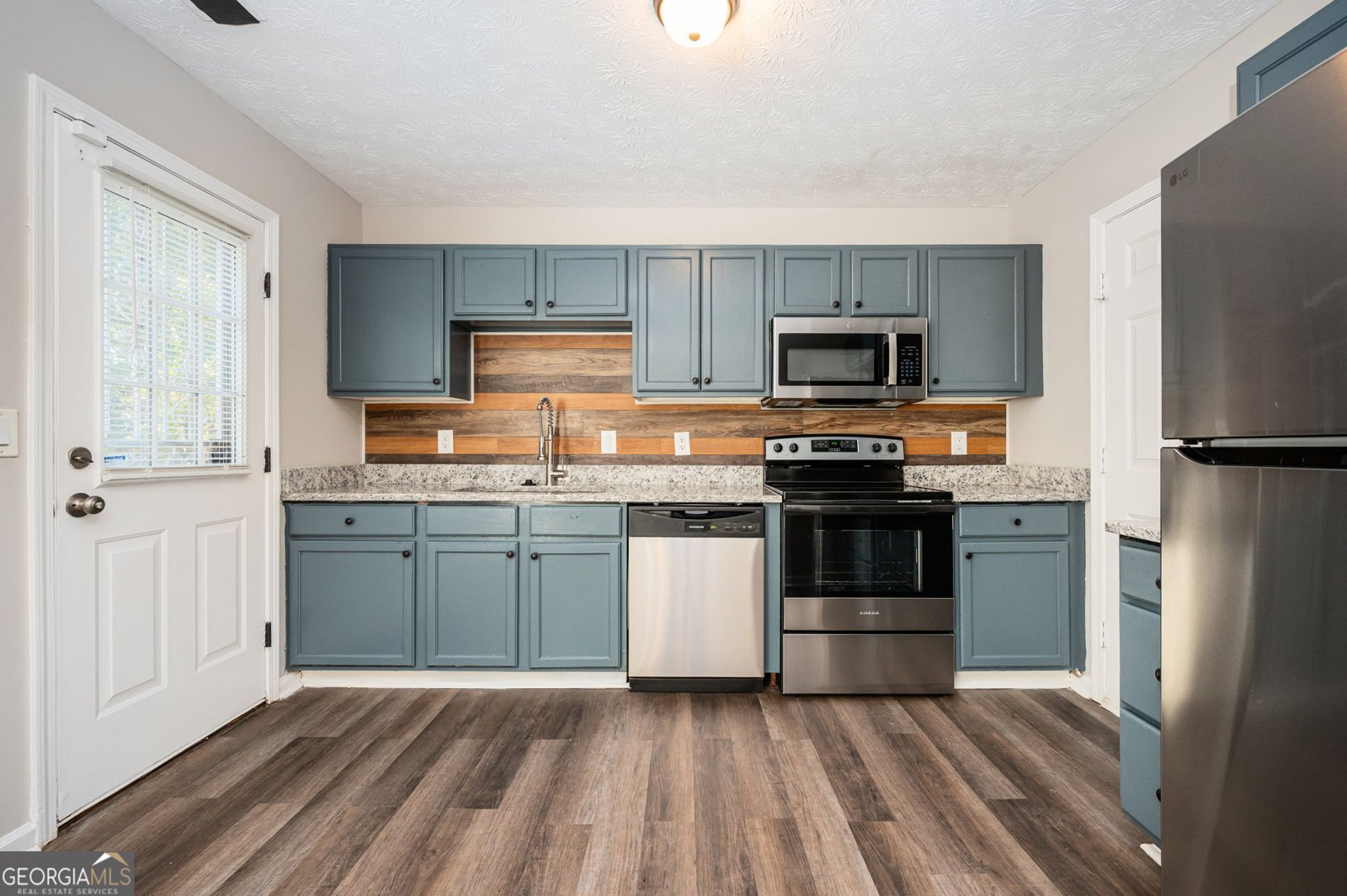 3375 River Run Trail Decatur - 3