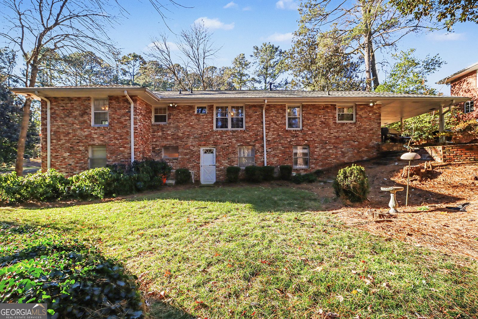 1777 Rosalind Drive Atlanta - 35