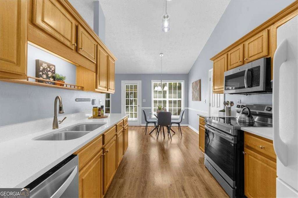 4032 Mcpherson Drive Acworth - 23