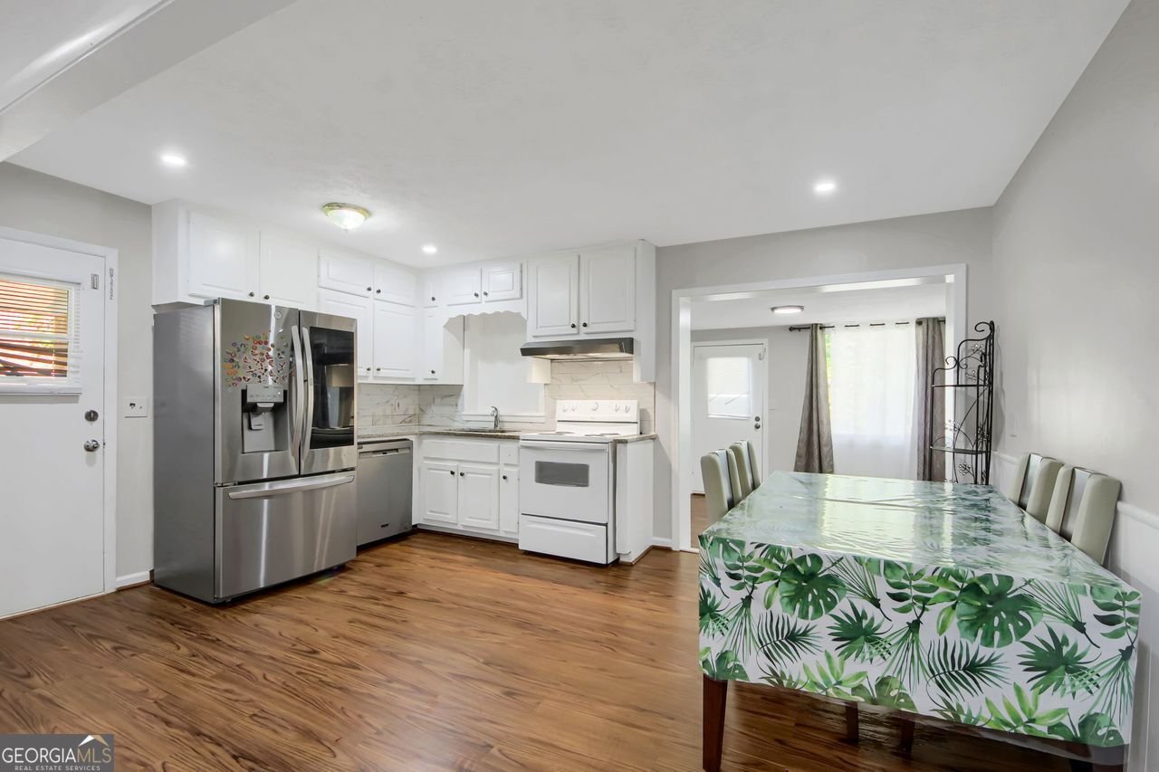 847 MEADOW ROCK Drive Stone Mountain - 6