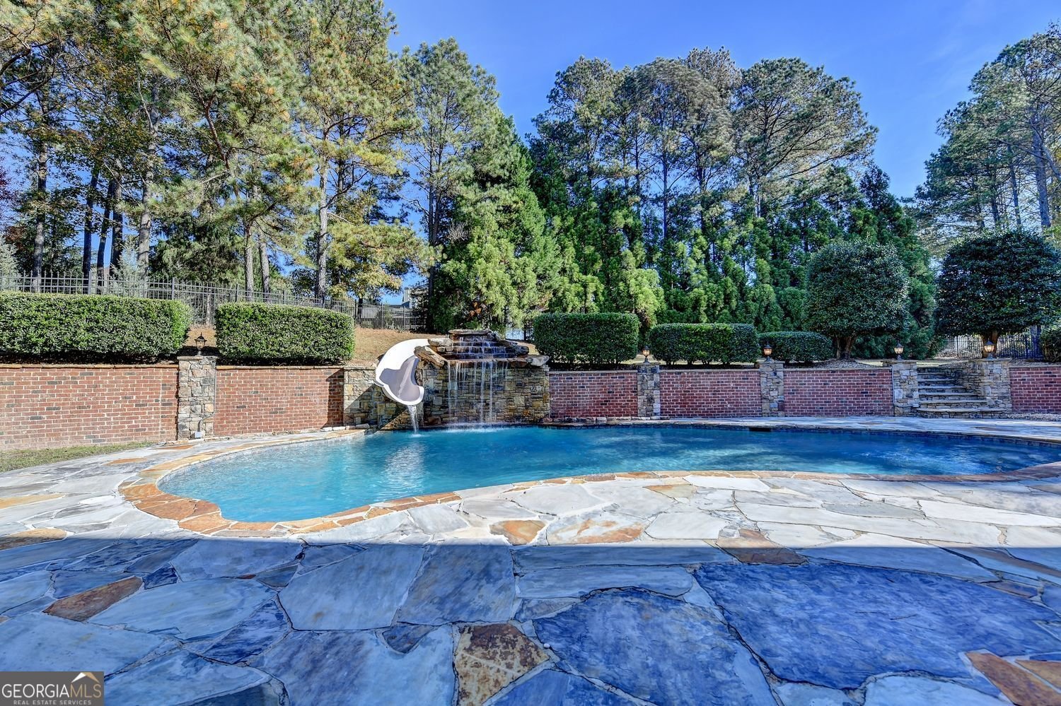 5669 Legends Club Circle Braselton - 72