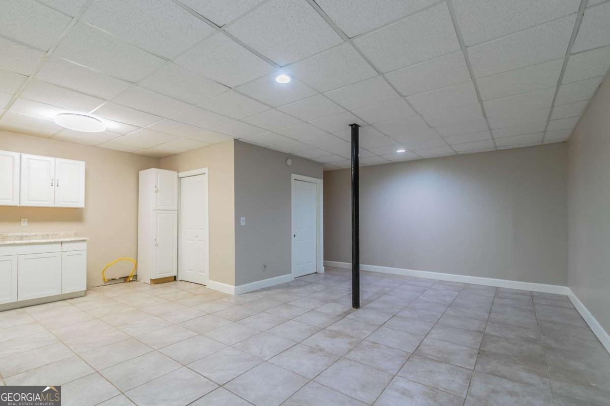 2654 Laurel View Drive Snellville - 27