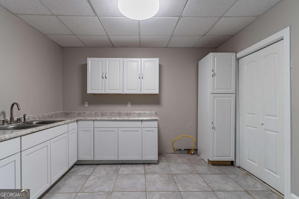 2654 Laurel View Drive Snellville - 28