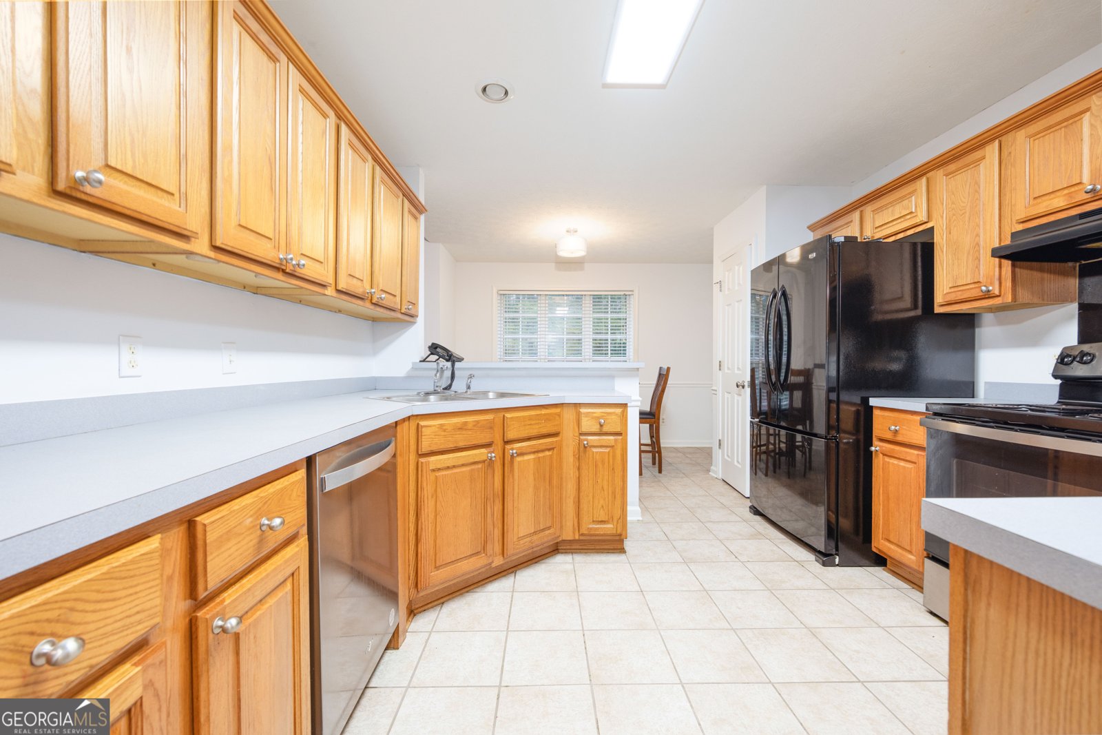 250 Old Pond Road Lagrange - 10