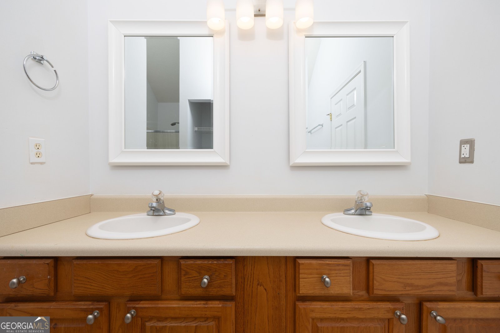 250 Old Pond Road Lagrange - 20