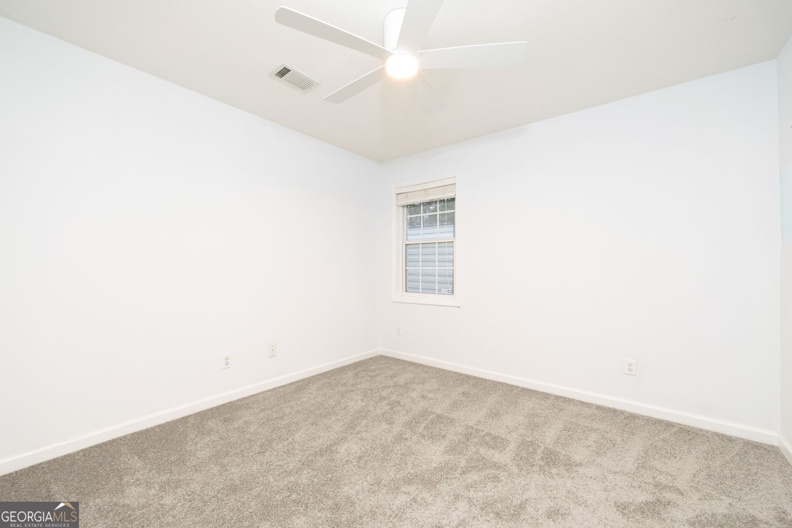 250 Old Pond Road Lagrange - 25