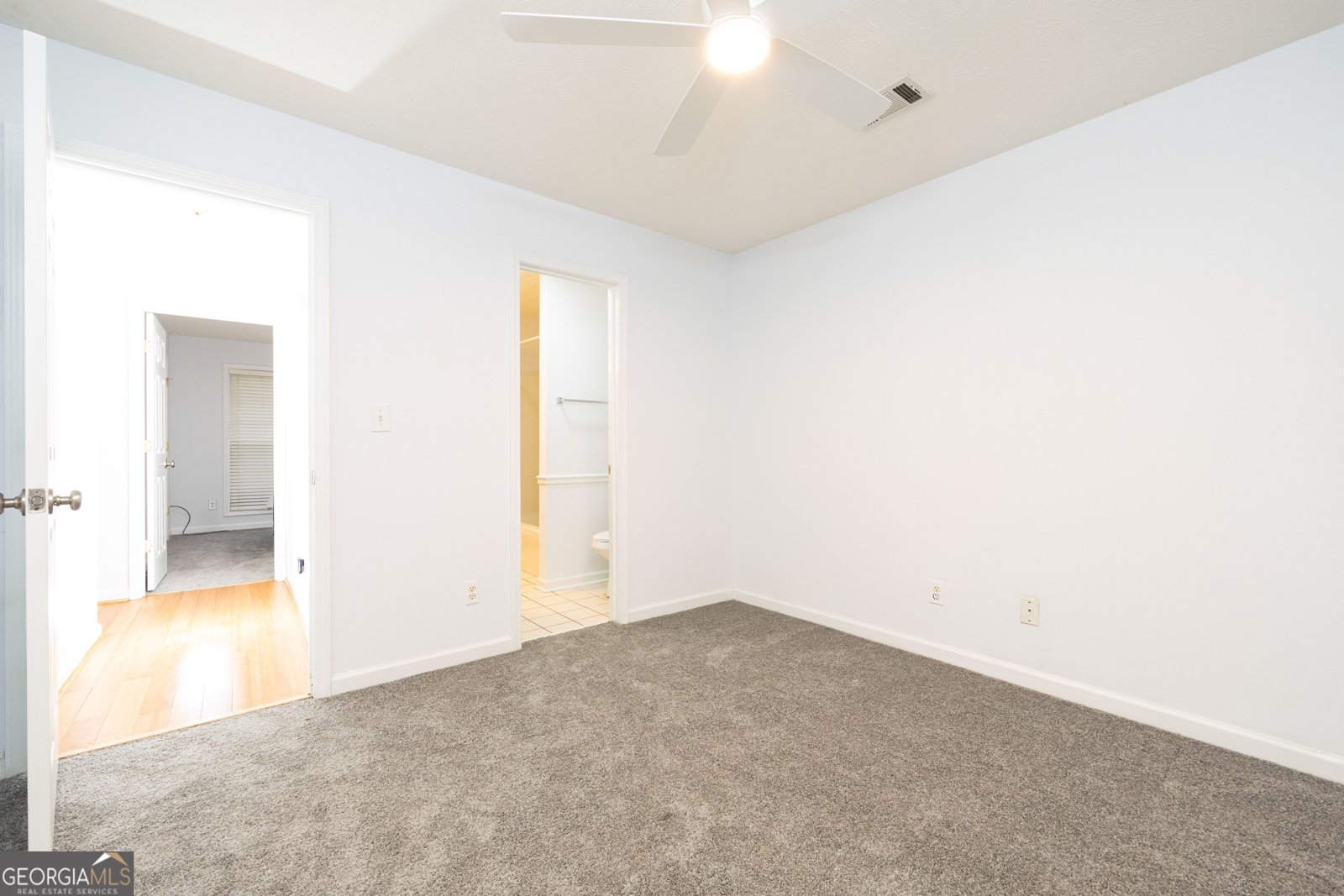 250 Old Pond Road Lagrange - 26