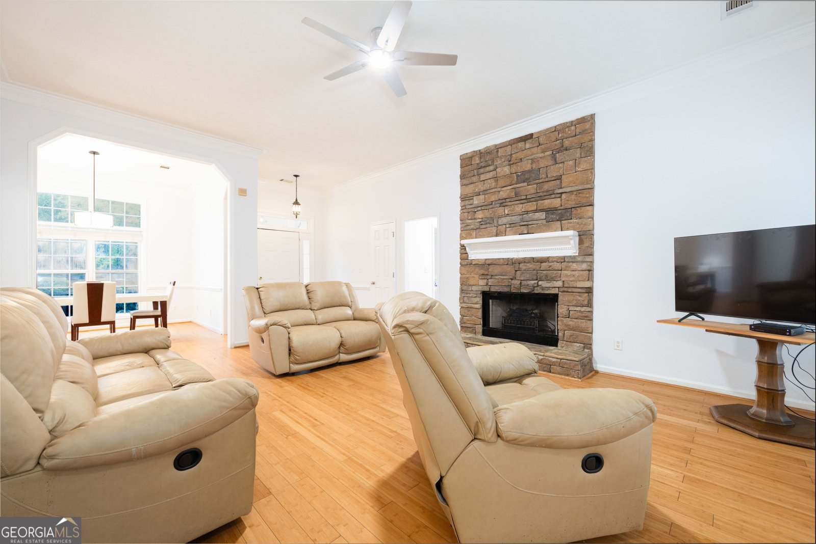 250 Old Pond Road Lagrange - 6