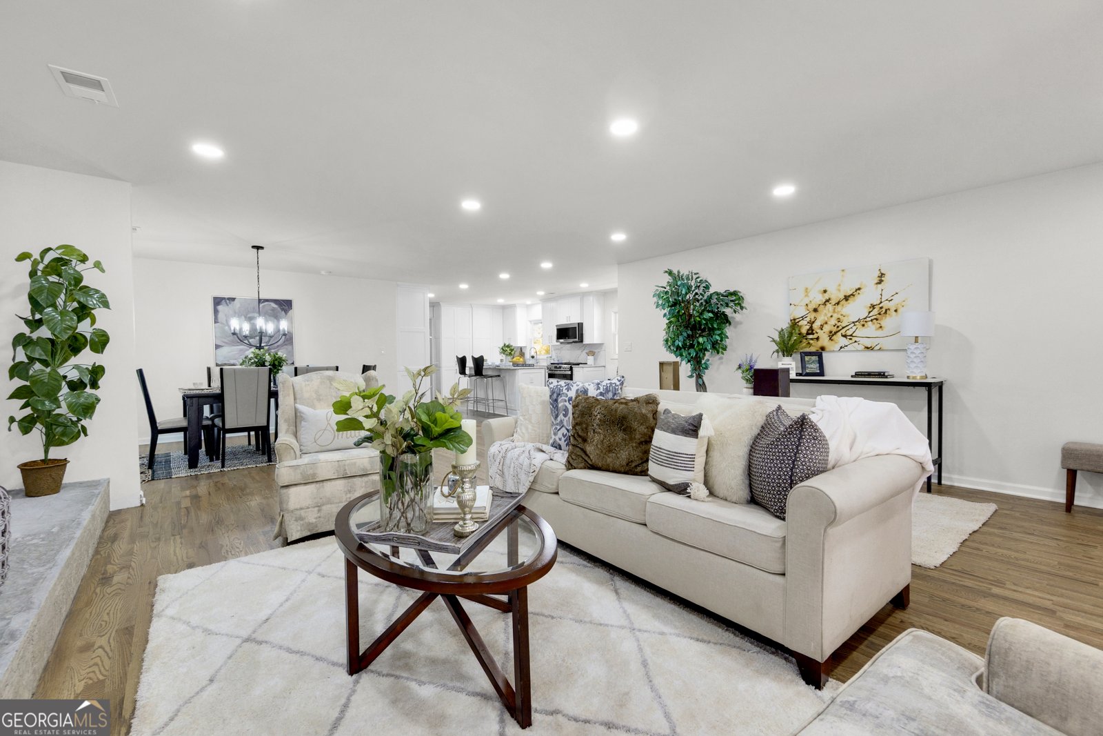 4882 Golden Drive Mableton - 12