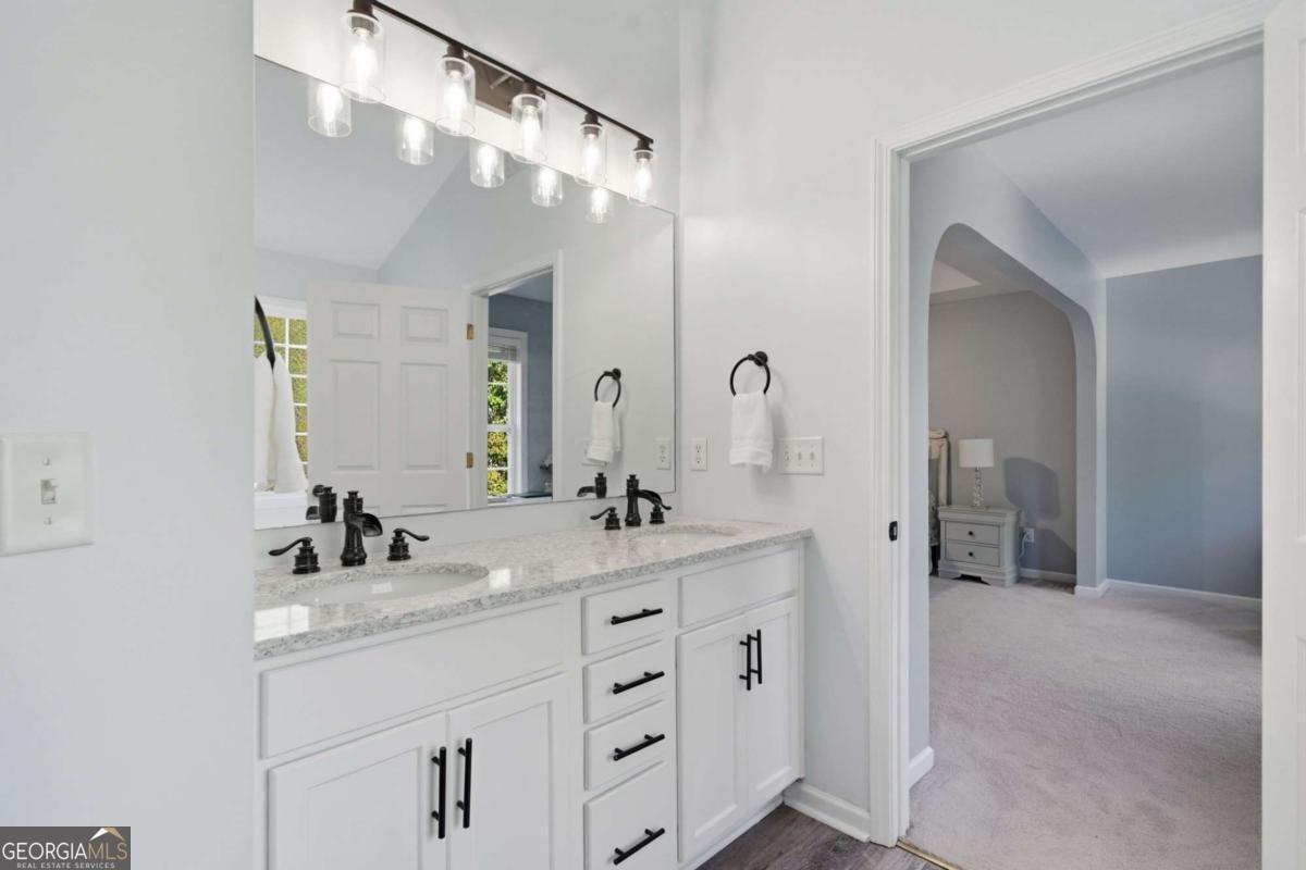 233 Skyline View Dallas - 22