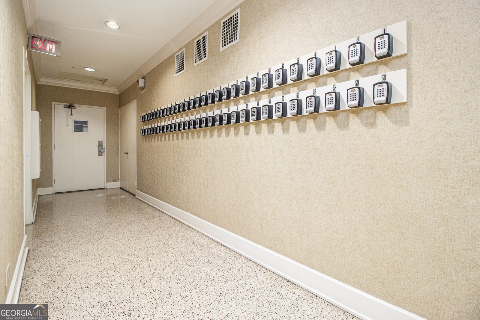 300 Peachtree Street Atlanta - 11