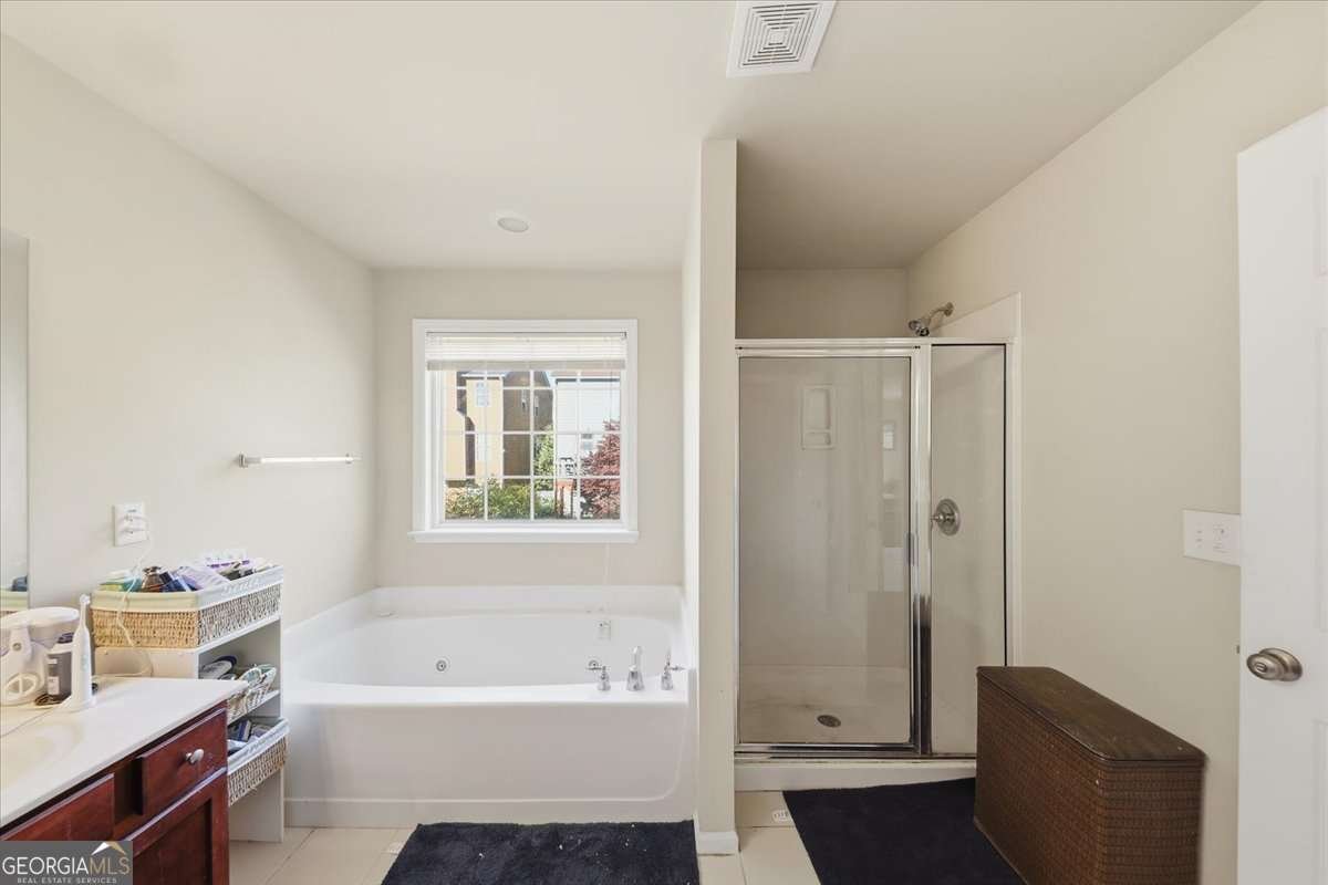 595 Briarhurst Court Lawrenceville - 40