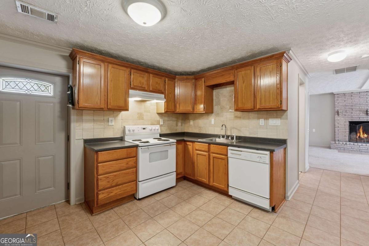 3510 Riviera Drive Cumming - 10