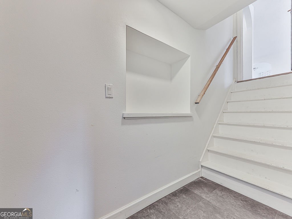 421 Creek Valley Drive Woodstock - 7