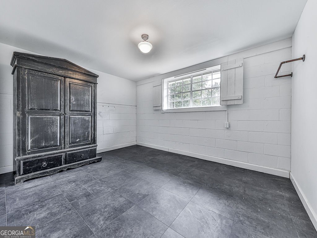 421 Creek Valley Drive Woodstock - 8