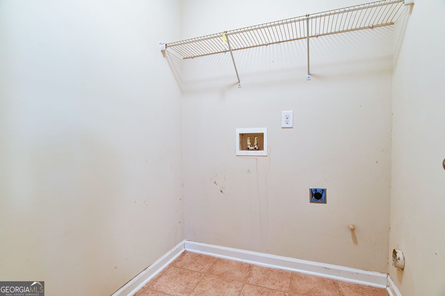 108 Christopher Michael Lane Hampton - 53