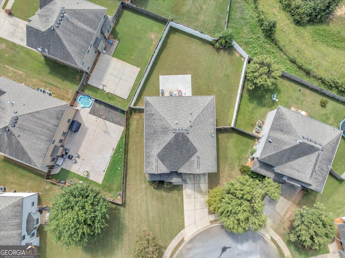 108 Christopher Michael Lane Hampton - 64